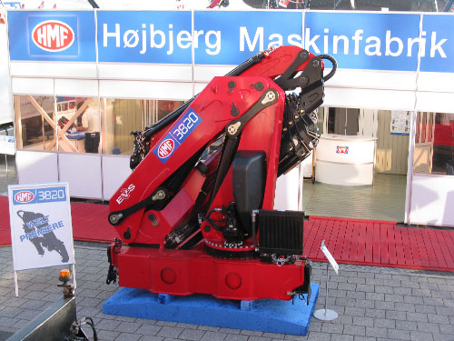 HMF мировая премьера - 3820-K5 серии с Fly-Jib 1000-K5 HMF мировая премьера - 3820-K5 серии с Fly-Jib 1000-K5